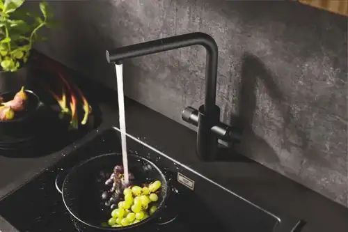 Смеситель кухни под фильтр с выдвижной лейкой фантомный черный Grohe Blue Pure Minta 30590KF0 - almatherm.kz
