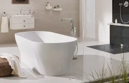 Смеситель ванны напольного монтажа Grohe Essence 23491001 - almatherm.kz