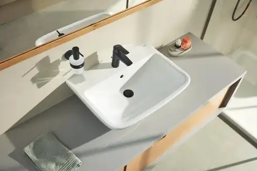 Дозатор жидкого мыла с держателем матовый черный Grohe Essentials 1022572430 - almatherm.kz