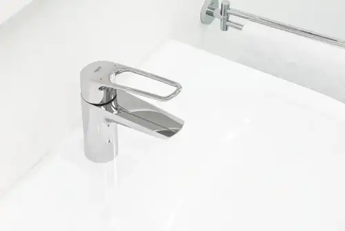 Смеситель раковины Grohe Eurosmart 23981003 - almatherm.kz
