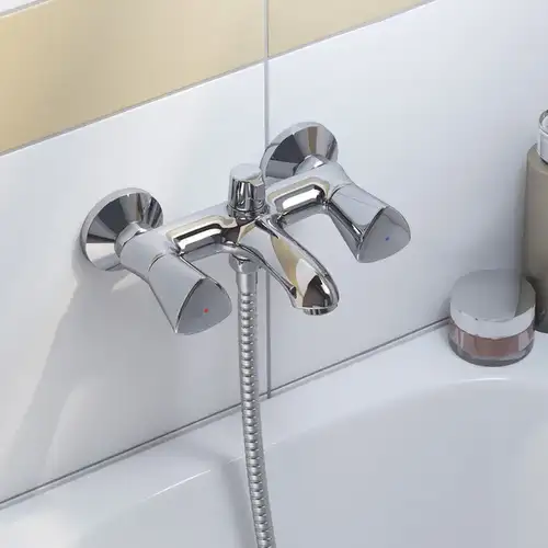 Смеситель ванны короткий излив Iddis Bounce BOUSB02i02WA - almatherm.kz