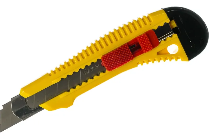 Кеңсе пышағы 18 мм Stayer Force-M 0913_z01 - Изображение 1 - almatherm.kz